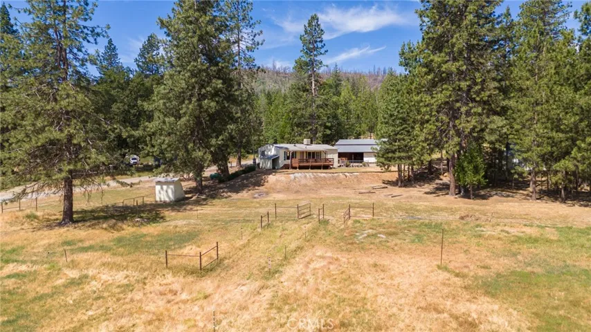 6890 Double Eagle Road, Mariposa, California 95338