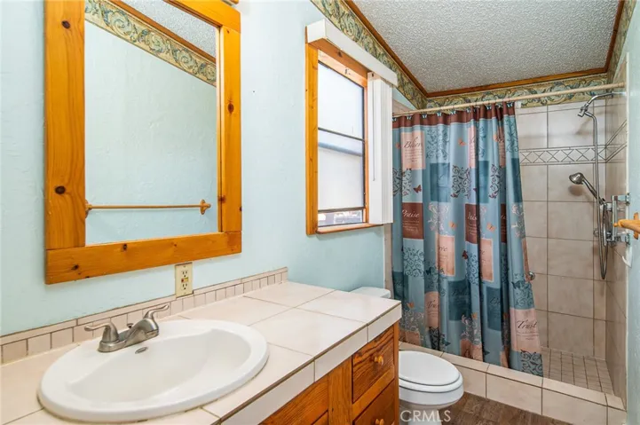 6890 Double Eagle Road, Mariposa, California 95338