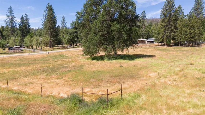 6890 Double Eagle Road, Mariposa, California 95338