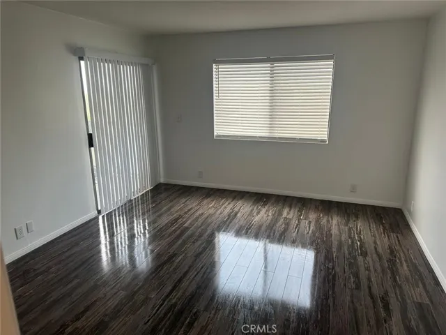 1460 E Willow Street 112, Signal Hill, California 90755