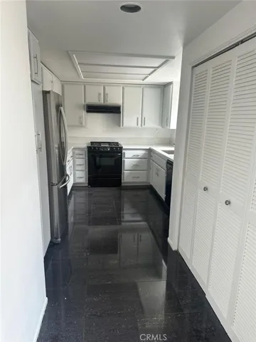 1460 E Willow Street 112, Signal Hill, California 90755