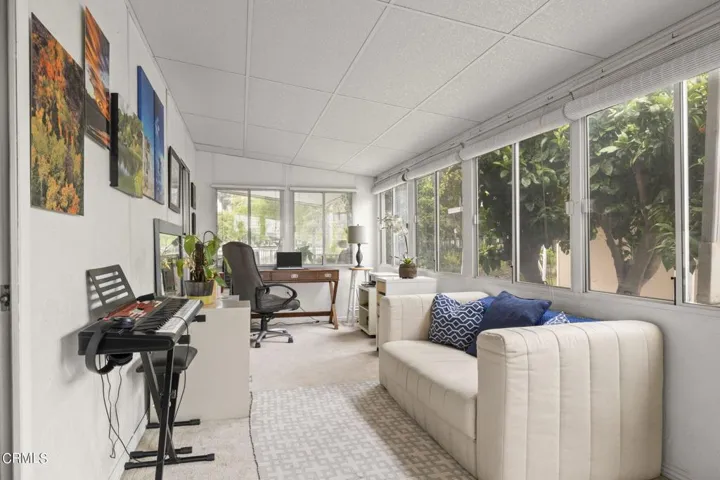 38-web-or-mls-UpmarketMedia-46Deb-111