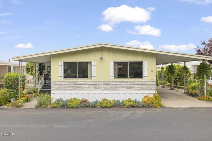 1-web-or-mls-UpmarketMedia-46Deb-129