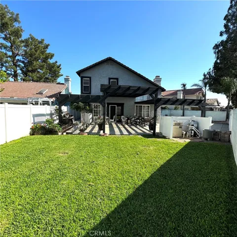 13950 Hillcrest Drive, Fontana, California 92337