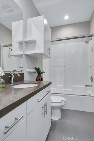 82 Tallowood, Irvine, California 92620