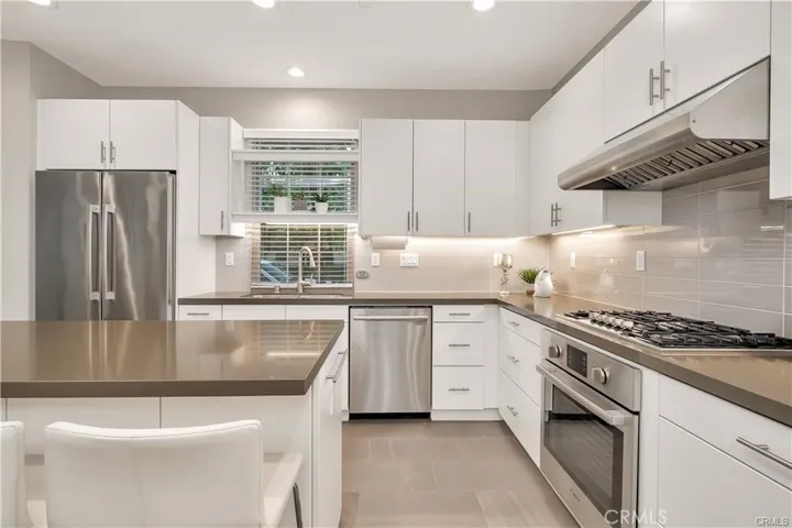 82 Tallowood, Irvine, California 92620