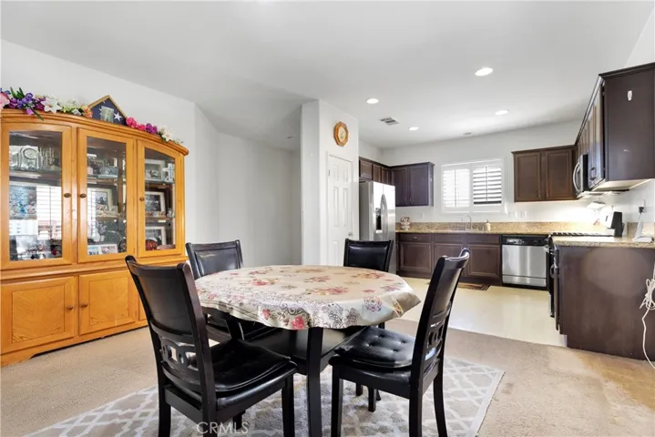 12943 Los Picaros Lane, Victorville, California 92394