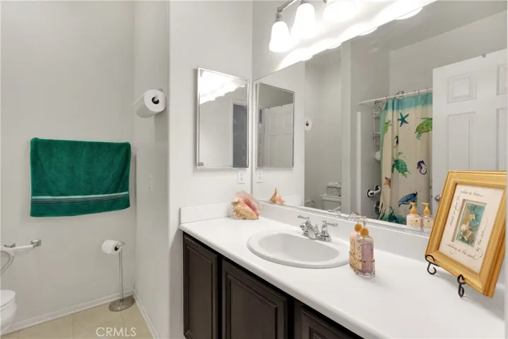 12943 Los Picaros Lane, Victorville, California 92394