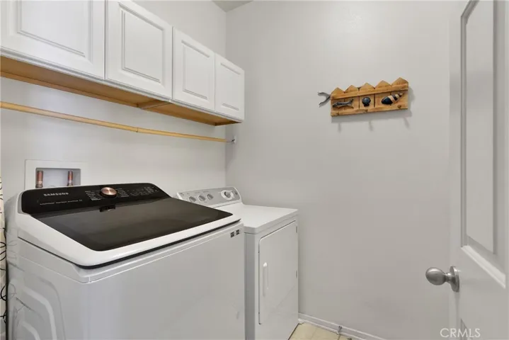 12943 Los Picaros Lane, Victorville, California 92394