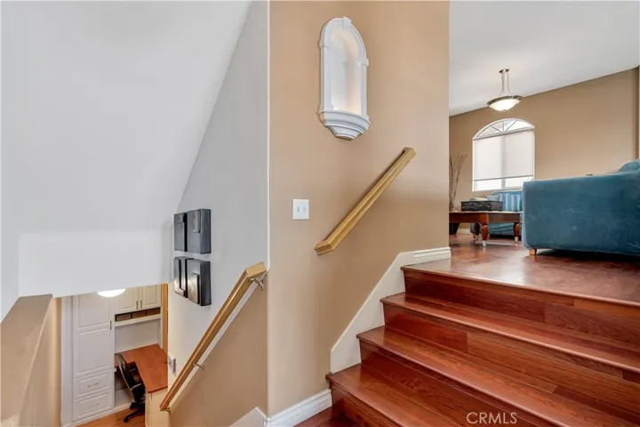 2792 Border Avenue, Torrance, California 90501