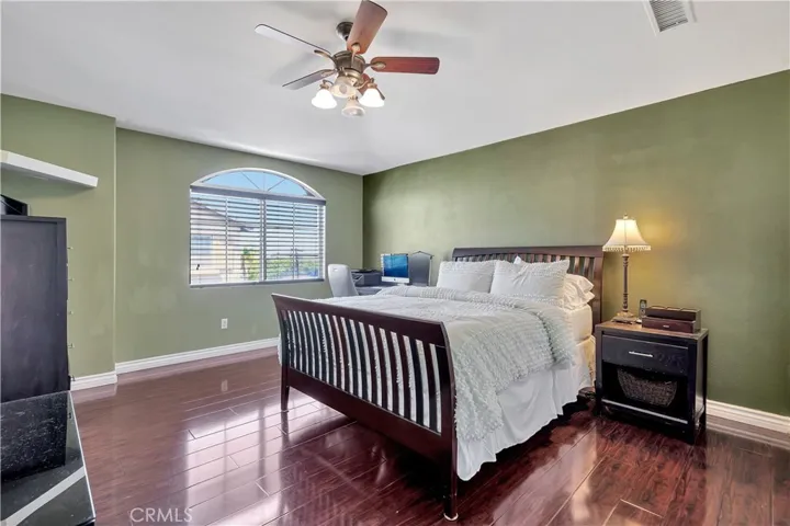 2792 Border Avenue, Torrance, California 90501