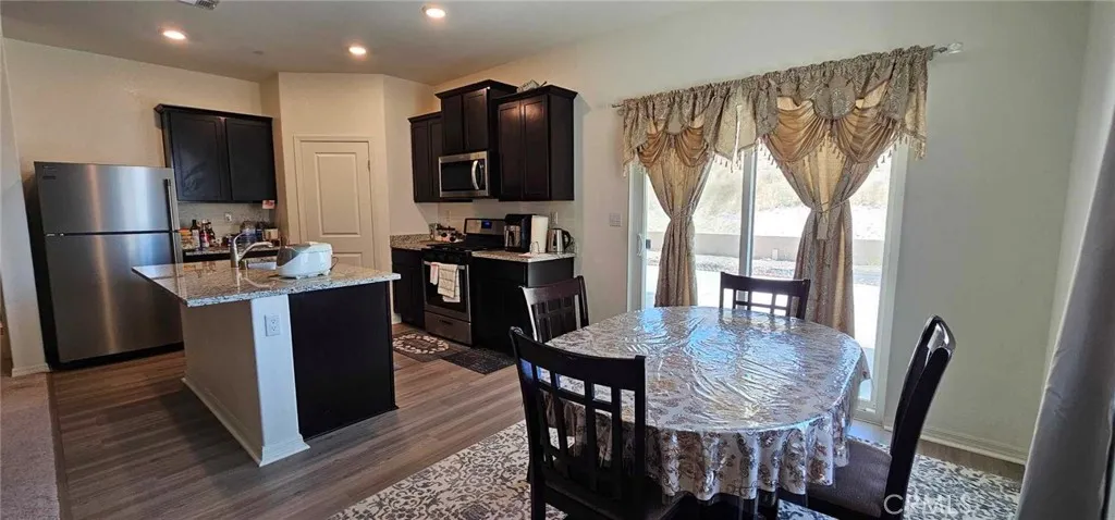 16835 Ukiah Street, Victorville, California 92394