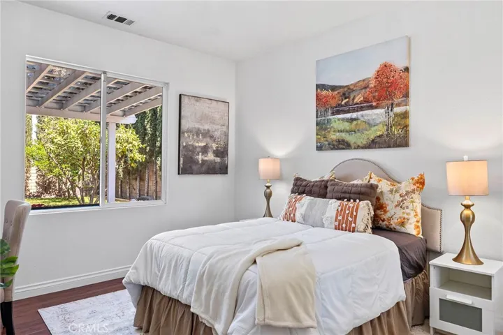 1st Fl Guest Room