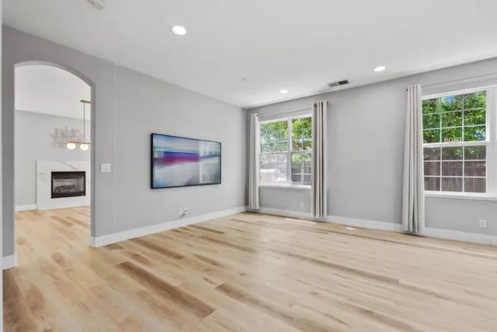 22 Shorebreeze Court, East Palo Alto, California 94303