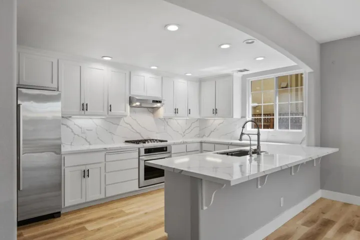 22 Shorebreeze Court, East Palo Alto, California 94303