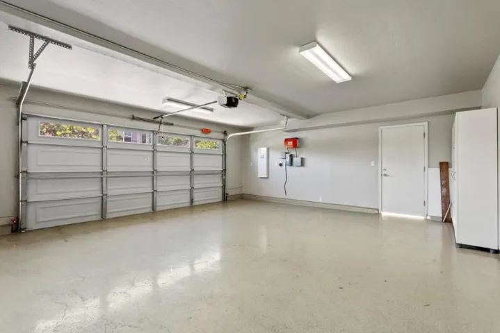 22 Shorebreeze Court, East Palo Alto, California 94303