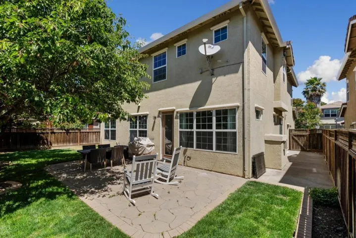 22 Shorebreeze Court, East Palo Alto, California 94303