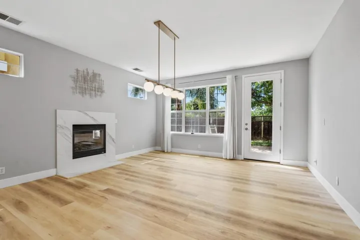 22 Shorebreeze Court, East Palo Alto, California 94303