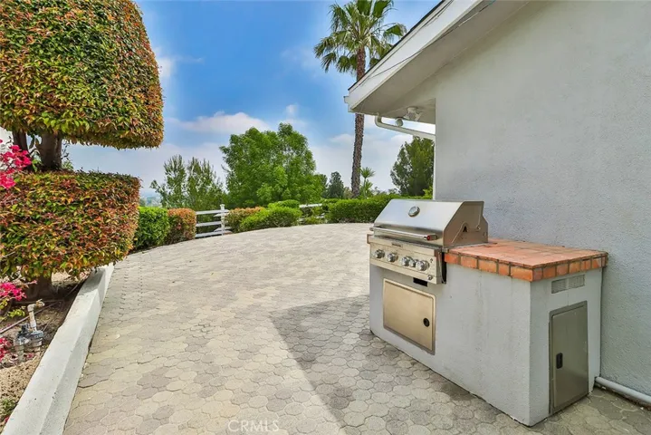24229 Hatteras Street, Woodland Hills, California 91367