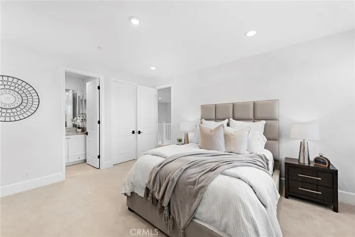 Upstairs Bedroom 4