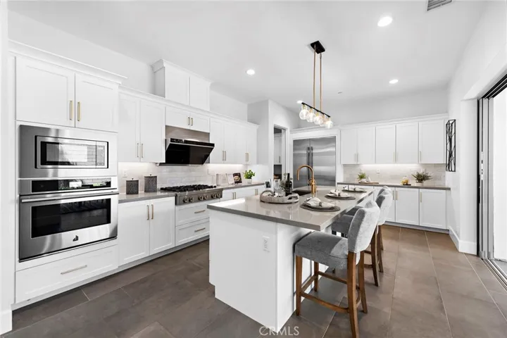 220 Parkwood, Irvine, California 92620