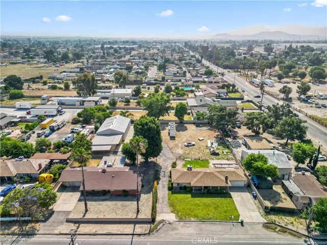 10853 Locust Avenue, Bloomington, California 92316