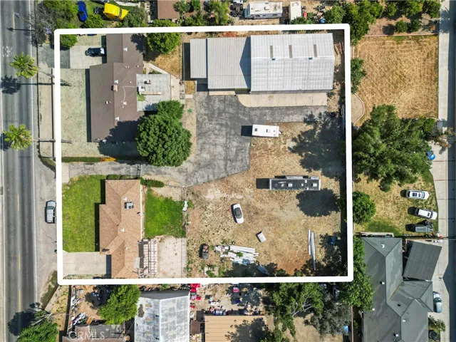 10853 Locust Avenue, Bloomington, California 92316