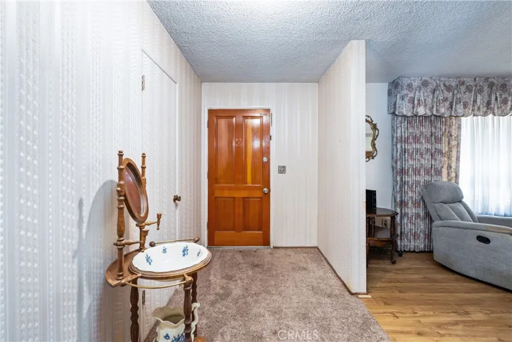 10853 Locust Avenue, Bloomington, California 92316