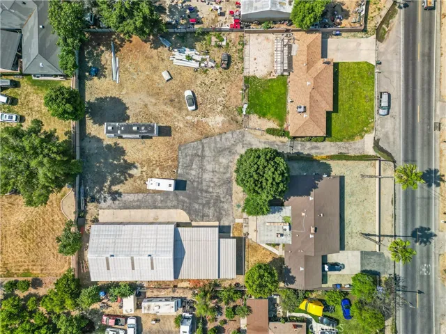10853 Locust Avenue, Bloomington, California 92316