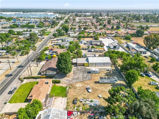 10853 Locust Avenue, Bloomington, California 92316