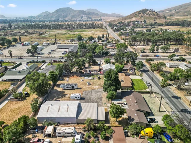 10853 Locust Avenue, Bloomington, California 92316