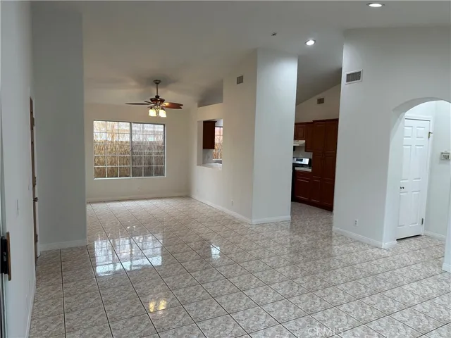 1006 E L Street, Wilmington, California 90744