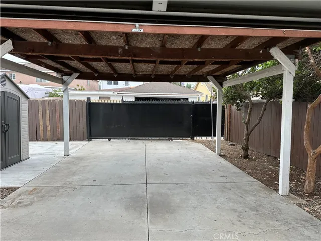 1006 E L Street, Wilmington, California 90744