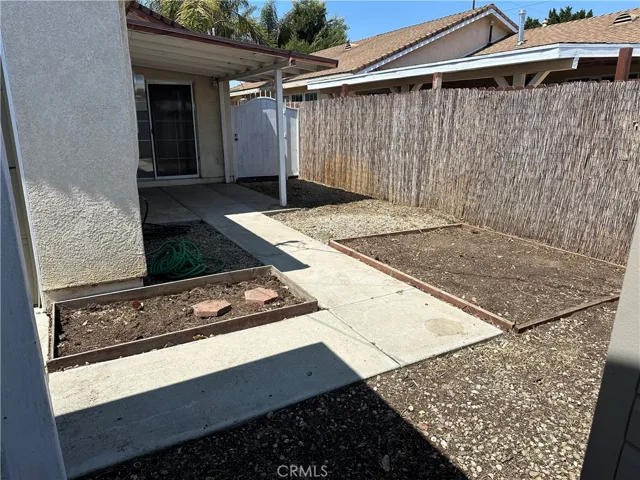 1006 E L Street, Wilmington, California 90744