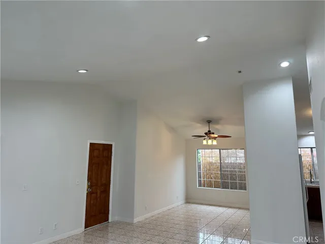 1006 E L Street, Wilmington, California 90744