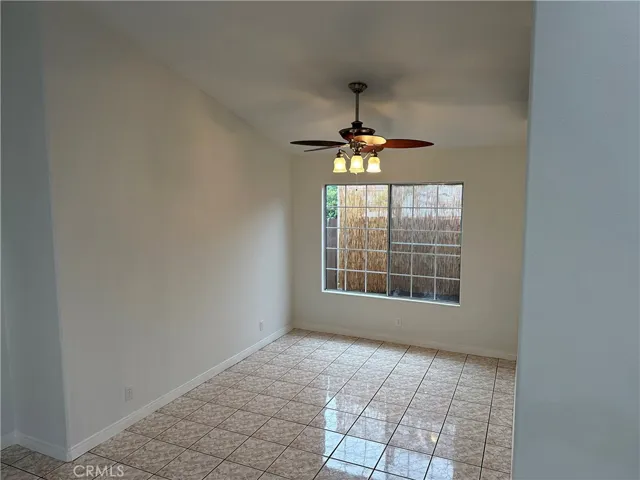 1006 E L Street, Wilmington, California 90744