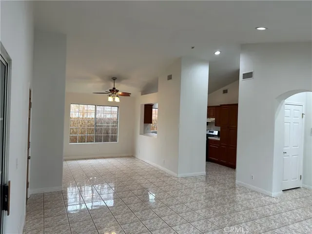 1006 E L Street, Wilmington, California 90744