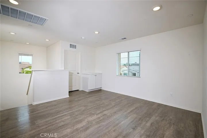 1258 Universal Way, Hemet, California 92543