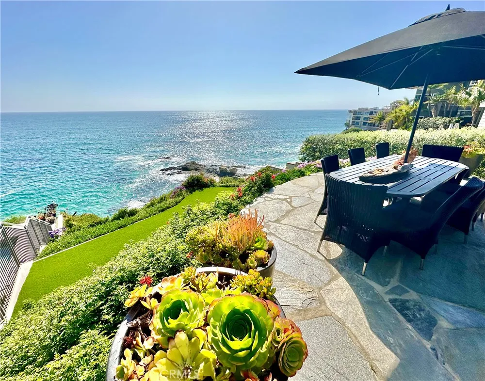 31678 Seacove Drive, Laguna Beach, California 92651 home-pic-8