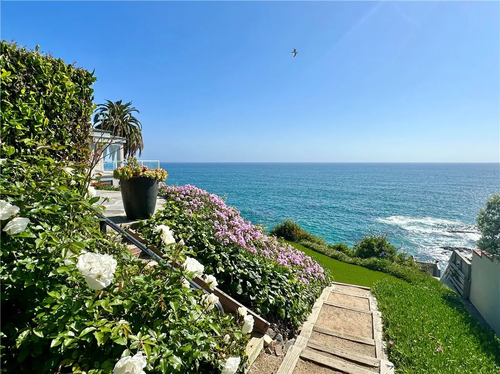 31678 Seacove Drive, Laguna Beach, California 92651 home-pic-41