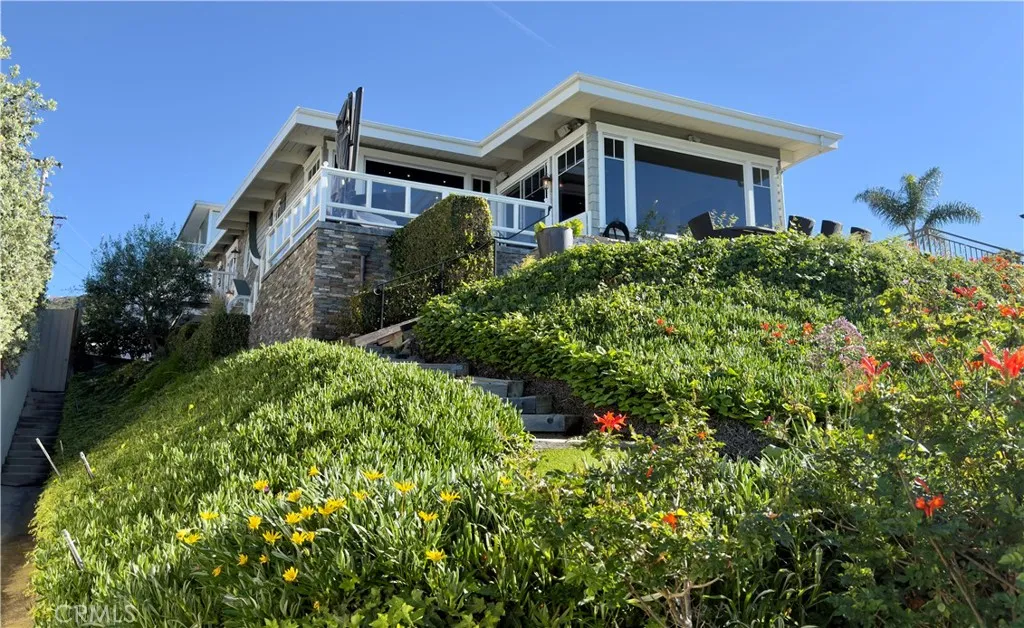 31678 Seacove Drive, Laguna Beach, California 92651 home-pic-45