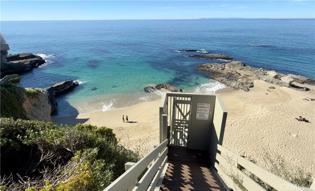 31678 Seacove Drive, Laguna Beach, California 92651 home-pic-49