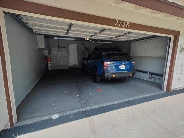 ADDITIONAL VIEW WITH AN SUV INSIDE.