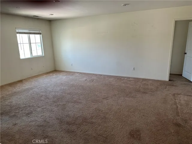16949 Backwater Ln, Fontana, California 92336