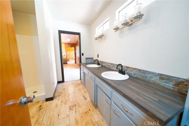 16925 Foothill Avenue, Edwards, California 93523