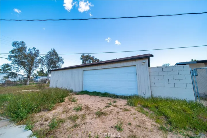 16925 Foothill Avenue, Edwards, California 93523