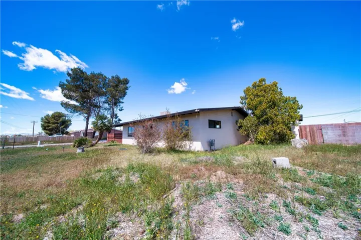 16925 Foothill Avenue, Edwards, California 93523