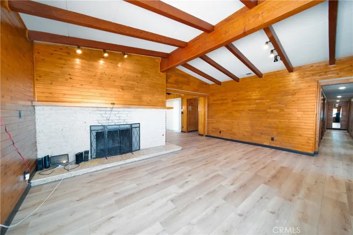 16925 Foothill Avenue, Edwards, California 93523