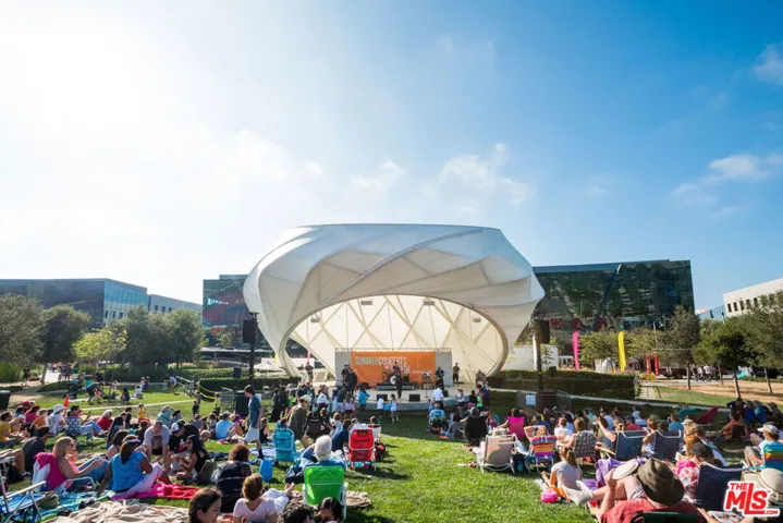 13075 Pacific 410, Playa Vista, California 90094