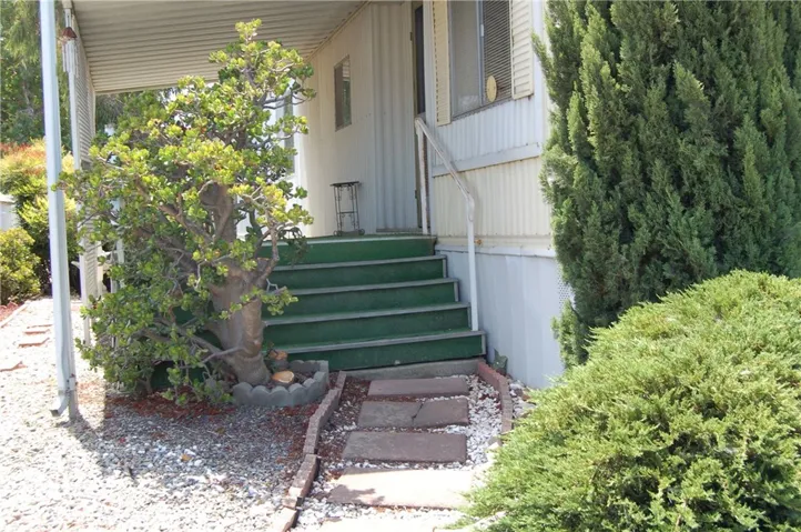 991 Norwich Way, Corona, California 92882